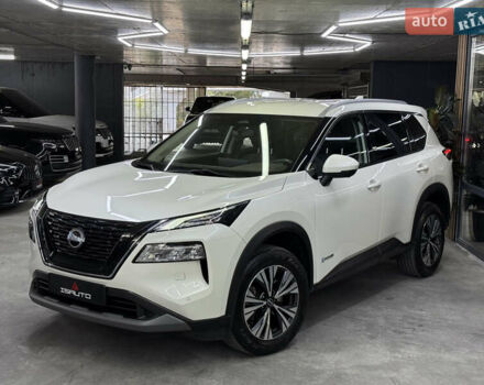 Белый Ниссан ИксТрейл, объемом двигателя 1.5 л и пробегом 37 тыс. км за 37900 $, фото 5 на Automoto.ua