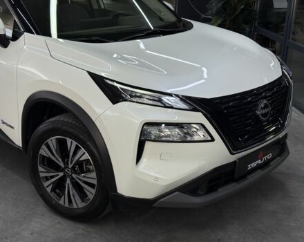 Белый Ниссан ИксТрейл, объемом двигателя 1.5 л и пробегом 37 тыс. км за 36900 $, фото 1 на Automoto.ua