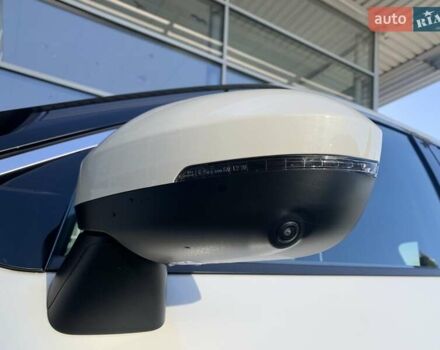 Белый Ниссан ИксТрейл, объемом двигателя 1.5 л и пробегом 43 тыс. км за 29900 $, фото 13 на Automoto.ua