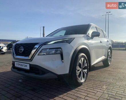 Белый Ниссан ИксТрейл, объемом двигателя 1.5 л и пробегом 43 тыс. км за 29900 $, фото 7 на Automoto.ua