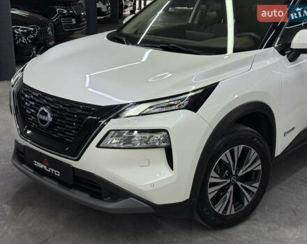 Белый Ниссан ИксТрейл, объемом двигателя 1.5 л и пробегом 37 тыс. км за 37900 $, фото 7 на Automoto.ua