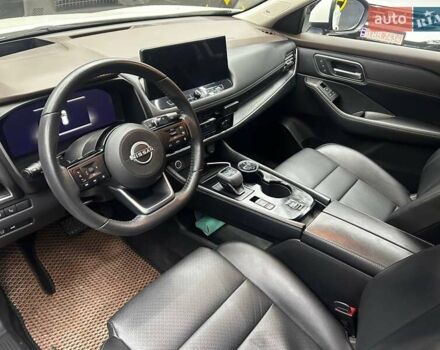 Белый Ниссан ИксТрейл, объемом двигателя 1.5 л и пробегом 67 тыс. км за 36000 $, фото 7 на Automoto.ua