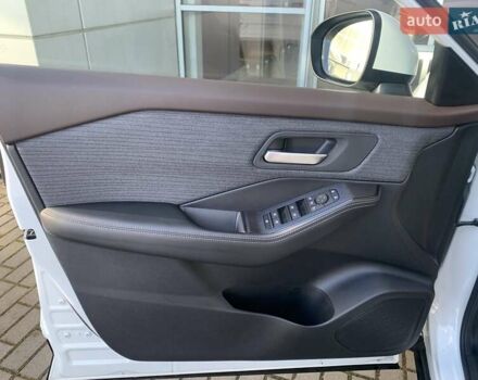 Белый Ниссан ИксТрейл, объемом двигателя 1.5 л и пробегом 43 тыс. км за 29900 $, фото 20 на Automoto.ua