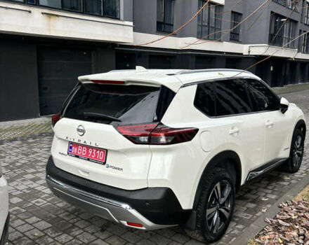 Білий Ніссан ІксТрейл, об'ємом двигуна 1.5 л та пробігом 14 тис. км за 48500 $, фото 1 на Automoto.ua
