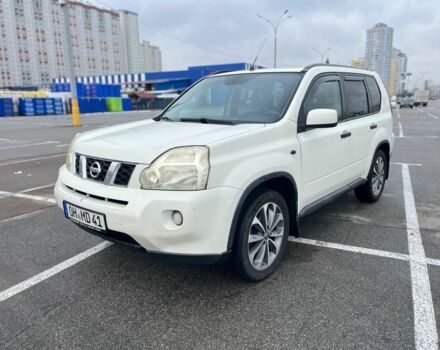 Білий Ніссан ІксТрейл, об'ємом двигуна 2 л та пробігом 271 тис. км за 5000 $, фото 1 на Automoto.ua