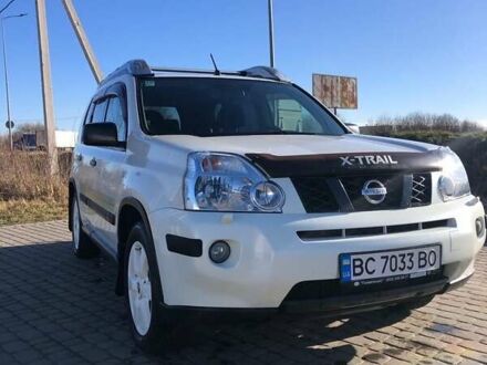 Ніссан ІксТрейл 2008 у Львові на Automoto.ua Білий Ніссан ІксТрейл, об'ємом двигуна 2 л та пробігом 284 тис. км за 10000 $, фото 1 на Automoto.ua