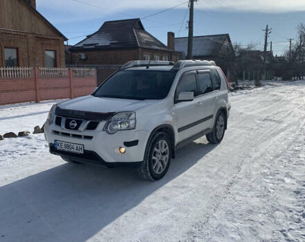 Белый Ниссан ИксТрейл, объемом двигателя 2 л и пробегом 194 тыс. км за 10800 $, фото 1 на Automoto.ua