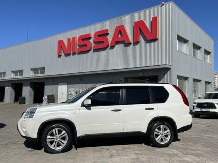 Білий Ніссан ІксТрейл, об'ємом двигуна 2 л та пробігом 3 тис. км за 10500 $, фото 1 на Automoto.ua