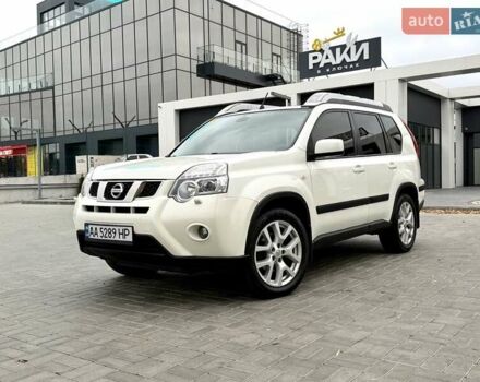 Білий Ніссан ІксТрейл, об'ємом двигуна 2 л та пробігом 136 тис. км за 11900 $, фото 1 на Automoto.ua