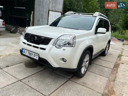 Білий Ніссан ІксТрейл, об'ємом двигуна 2 л та пробігом 179 тис. км за 13300 $, фото 1 на Automoto.ua