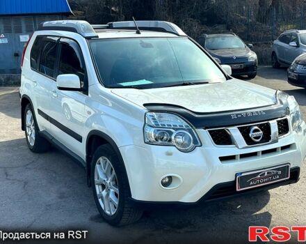 Білий Ніссан ІксТрейл, об'ємом двигуна 2 л та пробігом 136 тис. км за 12200 $, фото 1 на Automoto.ua