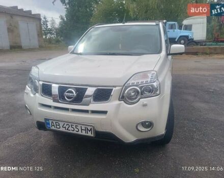 Білий Ніссан ІксТрейл, об'ємом двигуна 2 л та пробігом 220 тис. км за 11500 $, фото 1 на Automoto.ua