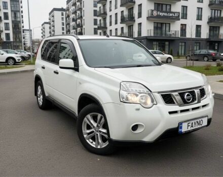 Белый Ниссан ИксТрейл, объемом двигателя 2 л и пробегом 275 тыс. км за 10333 $, фото 1 на Automoto.ua
