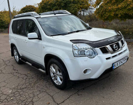 Ниссан ИксТрейл 2013 в Киеве на Automoto.ua Белый Ниссан ИксТрейл, объемом двигателя 2 л и пробегом 310 тыс. км за 11555 $, фото 1 на Automoto.ua