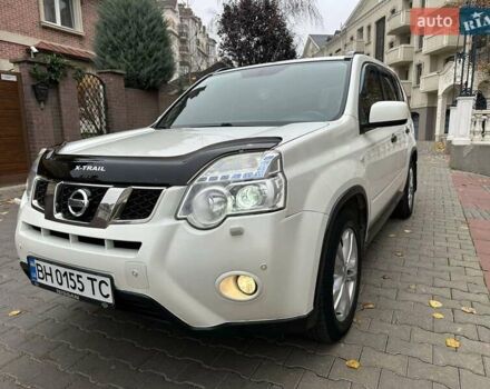 Білий Ніссан ІксТрейл, об'ємом двигуна 2 л та пробігом 147 тис. км за 12500 $, фото 1 на Automoto.ua