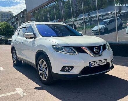 Белый Ниссан ИксТрейл, объемом двигателя 2.5 л и пробегом 156 тыс. км за 15900 $, фото 1 на Automoto.ua