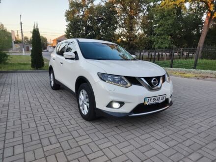 Белый Ниссан ИксТрейл, объемом двигателя 1.6 л и пробегом 176 тыс. км за 14400 $, фото 1 на Automoto.ua
