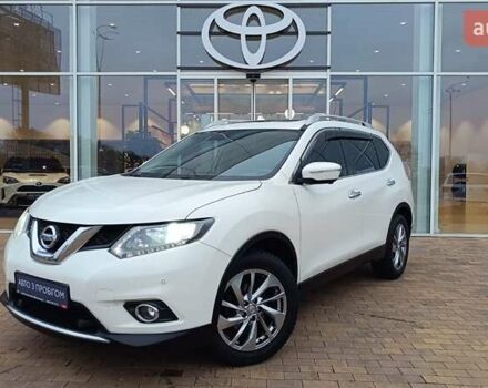 Белый Ниссан ИксТрейл, объемом двигателя 2 л и пробегом 127 тыс. км за 14953 $, фото 1 на Automoto.ua