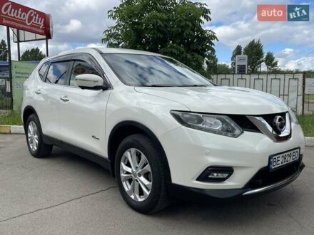 Ніссан ІксТрейл 2015 у Миколаєві на Automoto.ua Білий Ніссан ІксТрейл, об'ємом двигуна 2 л та пробігом 87 тис. км за 18600 $, фото 1 на Automoto.ua