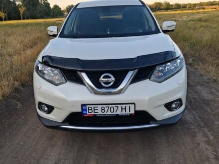 Ніссан ІксТрейл 2016 у Братском на Automoto.ua Білий Ніссан ІксТрейл, об'ємом двигуна 2 л та пробігом 195 тис. км за 16000 $, фото 1 на Automoto.ua
