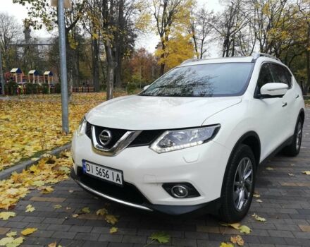 Белый Ниссан ИксТрейл, объемом двигателя 1.6 л и пробегом 174 тыс. км за 15799 $, фото 1 на Automoto.ua