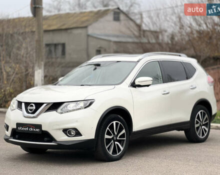 Білий Ніссан ІксТрейл, об'ємом двигуна 1.6 л та пробігом 52 тис. км за 21999 $, фото 1 на Automoto.ua