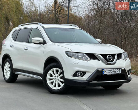 Белый Ниссан ИксТрейл, объемом двигателя 2 л и пробегом 90 тыс. км за 17999 $, фото 1 на Automoto.ua