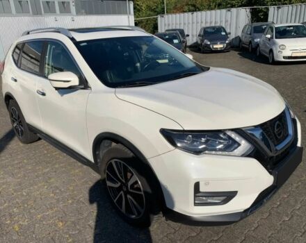 Белый Ниссан ИксТрейл, объемом двигателя 1.6 л и пробегом 40 тыс. км за 12400 $, фото 1 на Automoto.ua