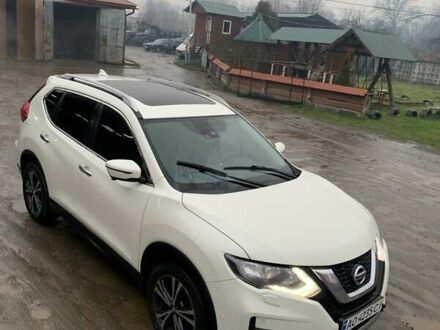 Белый Ниссан ИксТрейл, объемом двигателя 2 л и пробегом 112 тыс. км за 14600 $, фото 1 на Automoto.ua