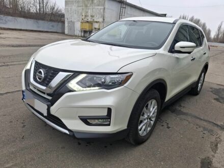 Білий Ніссан ІксТрейл, об'ємом двигуна 1.6 л та пробігом 177 тис. км за 16000 $, фото 1 на Automoto.ua