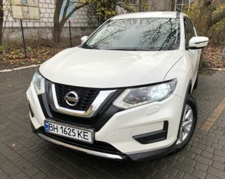 Белый Ниссан ИксТрейл, объемом двигателя 2 л и пробегом 130 тыс. км за 19500 $, фото 1 на Automoto.ua