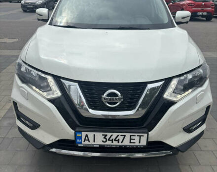 Белый Ниссан ИксТрейл, объемом двигателя 1.6 л и пробегом 107 тыс. км за 23000 $, фото 1 на Automoto.ua