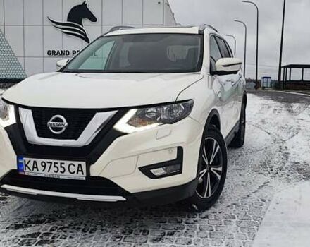 Белый Ниссан ИксТрейл, объемом двигателя 2.5 л и пробегом 143 тыс. км за 23500 $, фото 1 на Automoto.ua