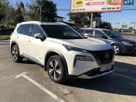 Білий Ніссан ІксТрейл, об'ємом двигуна 1.5 л та пробігом 11 тис. км за 47000 $, фото 1 на Automoto.ua