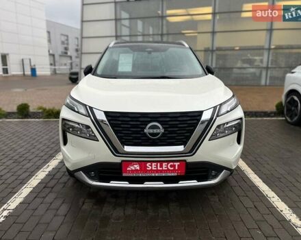 Ниссан ИксТрейл 2023 в Киеве на Automoto.ua Белый Ниссан ИксТрейл, объемом двигателя 1.5 л и пробегом 68 тыс. км за 31966 $, фото 1 на Automoto.ua