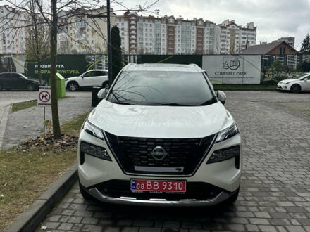 Білий Ніссан ІксТрейл, об'ємом двигуна 1.5 л та пробігом 14 тис. км за 48500 $, фото 1 на Automoto.ua