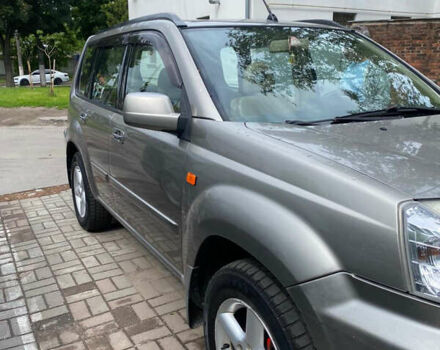 Бежевый Ниссан ИксТрейл, объемом двигателя 2 л и пробегом 305 тыс. км за 4700 $, фото 3 на Automoto.ua