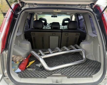 Бежевый Ниссан ИксТрейл, объемом двигателя 2.5 л и пробегом 265 тыс. км за 6000 $, фото 18 на Automoto.ua