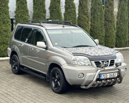 Бежевый Ниссан ИксТрейл, объемом двигателя 0 л и пробегом 228 тыс. км за 3200 $, фото 9 на Automoto.ua