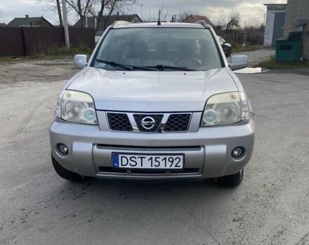 Бежевий Ніссан ІксТрейл, об'ємом двигуна 2.2 л та пробігом 230 тис. км за 3499 $, фото 2 на Automoto.ua