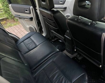 Бежевый Ниссан ИксТрейл, объемом двигателя 2.2 л и пробегом 337 тыс. км за 3650 $, фото 11 на Automoto.ua