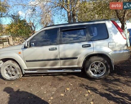 Бежевый Ниссан ИксТрейл, объемом двигателя 2.49 л и пробегом 283 тыс. км за 6000 $, фото 1 на Automoto.ua