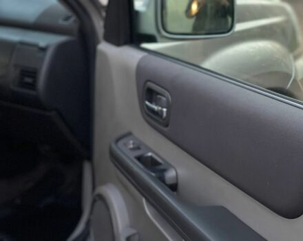 Бежевый Ниссан ИксТрейл, объемом двигателя 2.2 л и пробегом 337 тыс. км за 3650 $, фото 22 на Automoto.ua