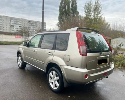 Бежевый Ниссан ИксТрейл, объемом двигателя 2 л и пробегом 177 тыс. км за 3771 $, фото 3 на Automoto.ua