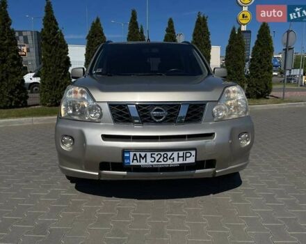 Бежевый Ниссан ИксТрейл, объемом двигателя 2 л и пробегом 293 тыс. км за 7999 $, фото 1 на Automoto.ua