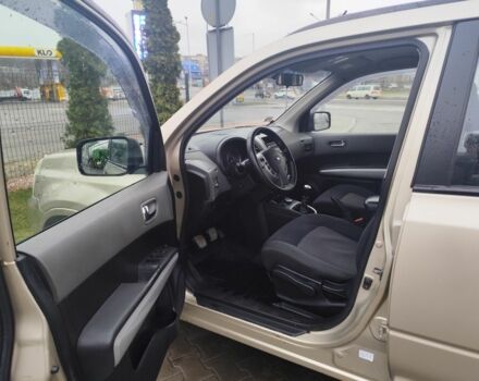 Бежевый Ниссан ИксТрейл, объемом двигателя 2 л и пробегом 289 тыс. км за 8300 $, фото 8 на Automoto.ua