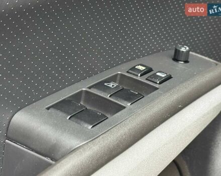 Бежевий Ніссан ІксТрейл, об'ємом двигуна 2 л та пробігом 173 тис. км за 8999 $, фото 24 на Automoto.ua