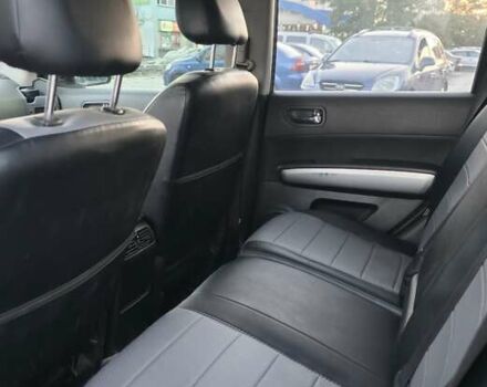 Бежевий Ніссан ІксТрейл, об'ємом двигуна 2 л та пробігом 285 тис. км за 7500 $, фото 2 на Automoto.ua