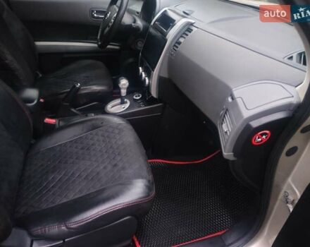 Бежевий Ніссан ІксТрейл, об'ємом двигуна 2 л та пробігом 183 тис. км за 9000 $, фото 30 на Automoto.ua