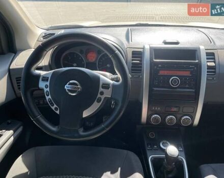 Бежевый Ниссан ИксТрейл, объемом двигателя 2 л и пробегом 293 тыс. км за 7999 $, фото 17 на Automoto.ua